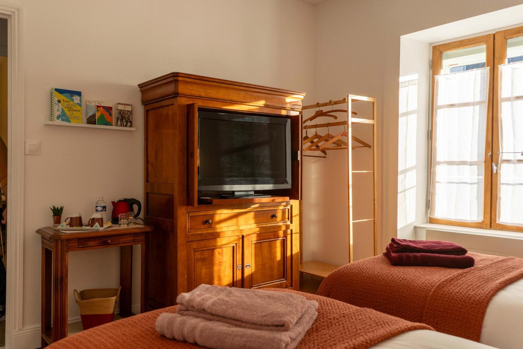 Les Balcons Sur La Loire Bed & Breakfast Chalonnes-sur-Loire Стая снимка