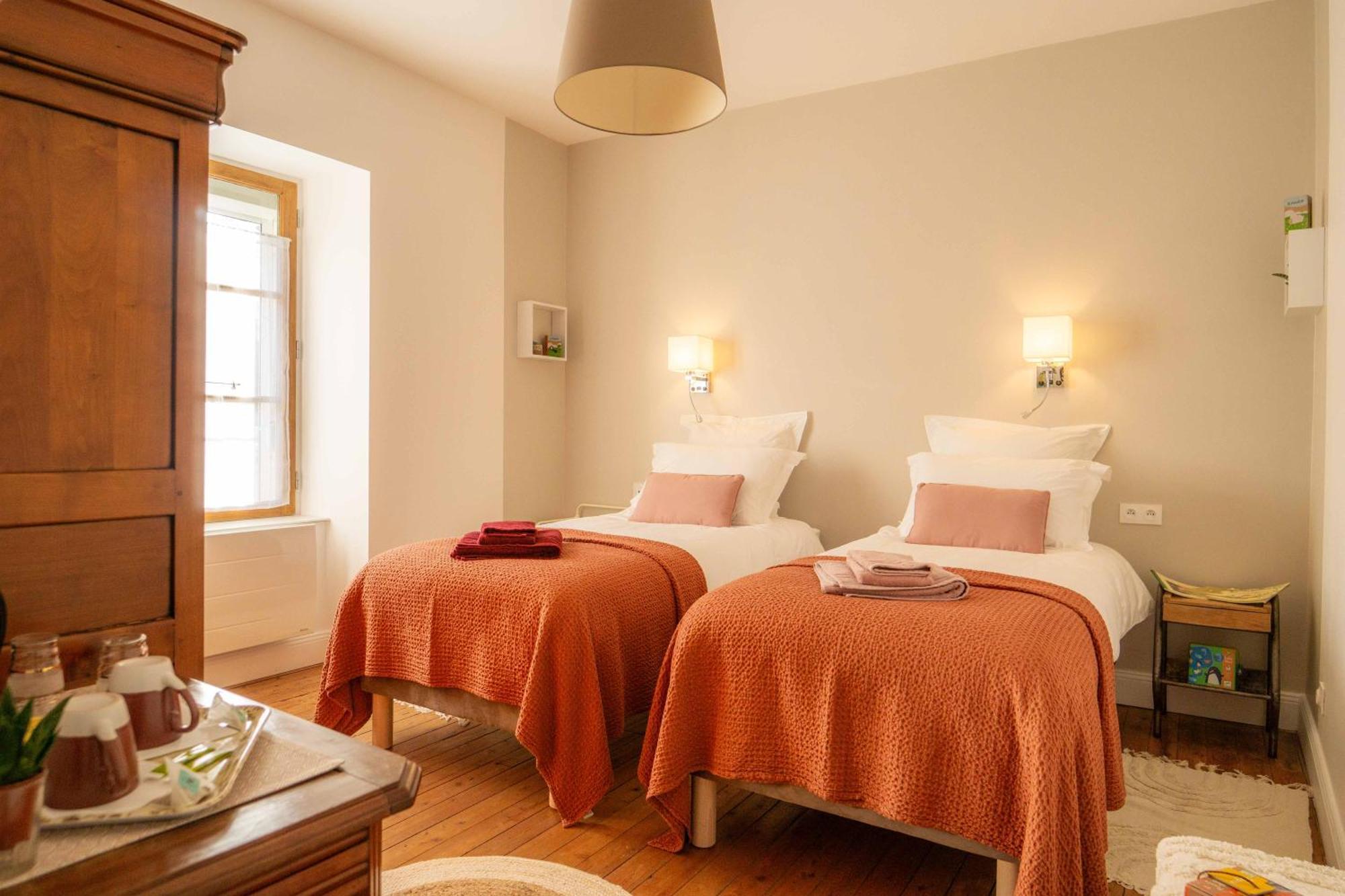 Les Balcons Sur La Loire Bed & Breakfast Chalonnes-sur-Loire Екстериор снимка
