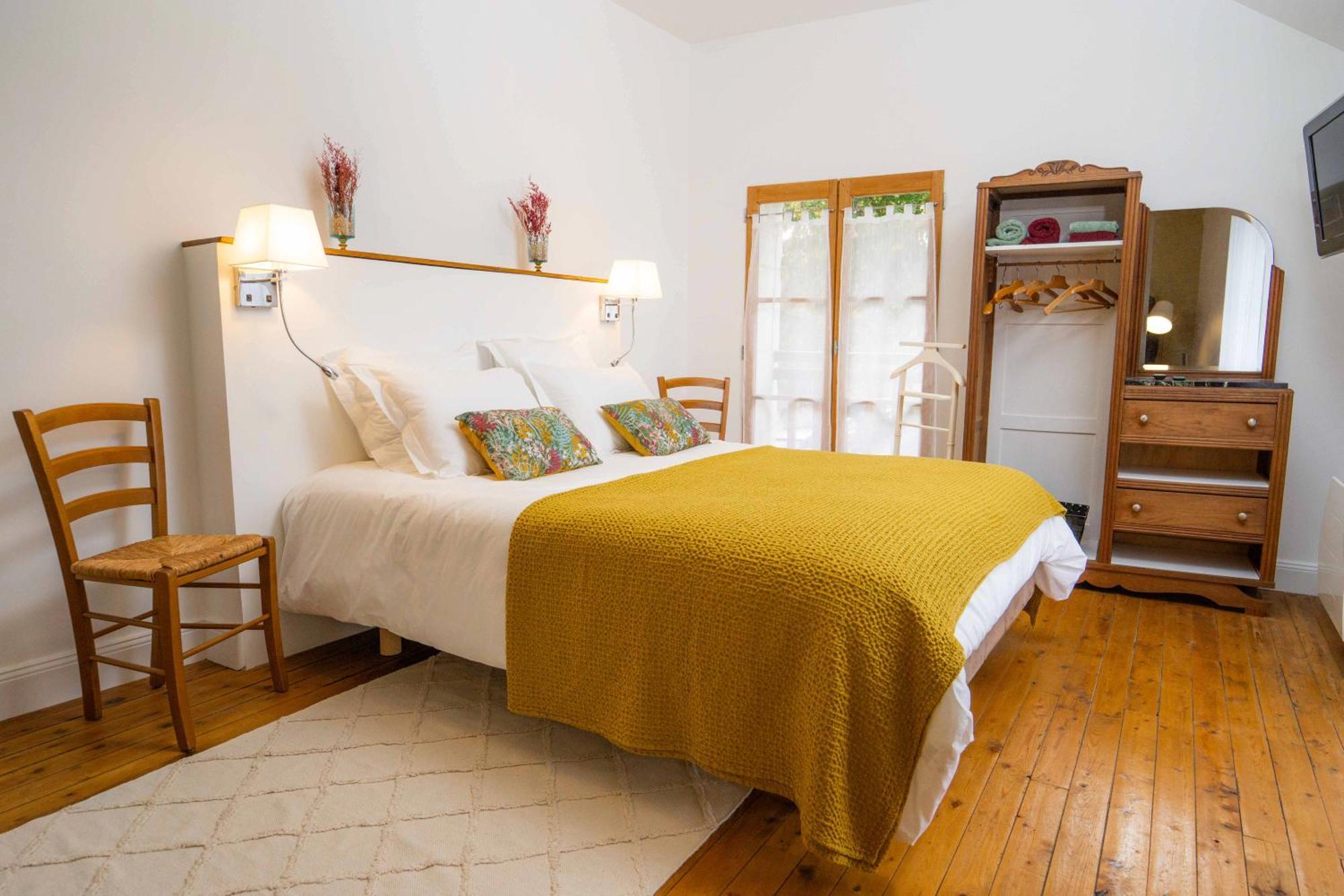 Les Balcons Sur La Loire Bed & Breakfast Chalonnes-sur-Loire Екстериор снимка